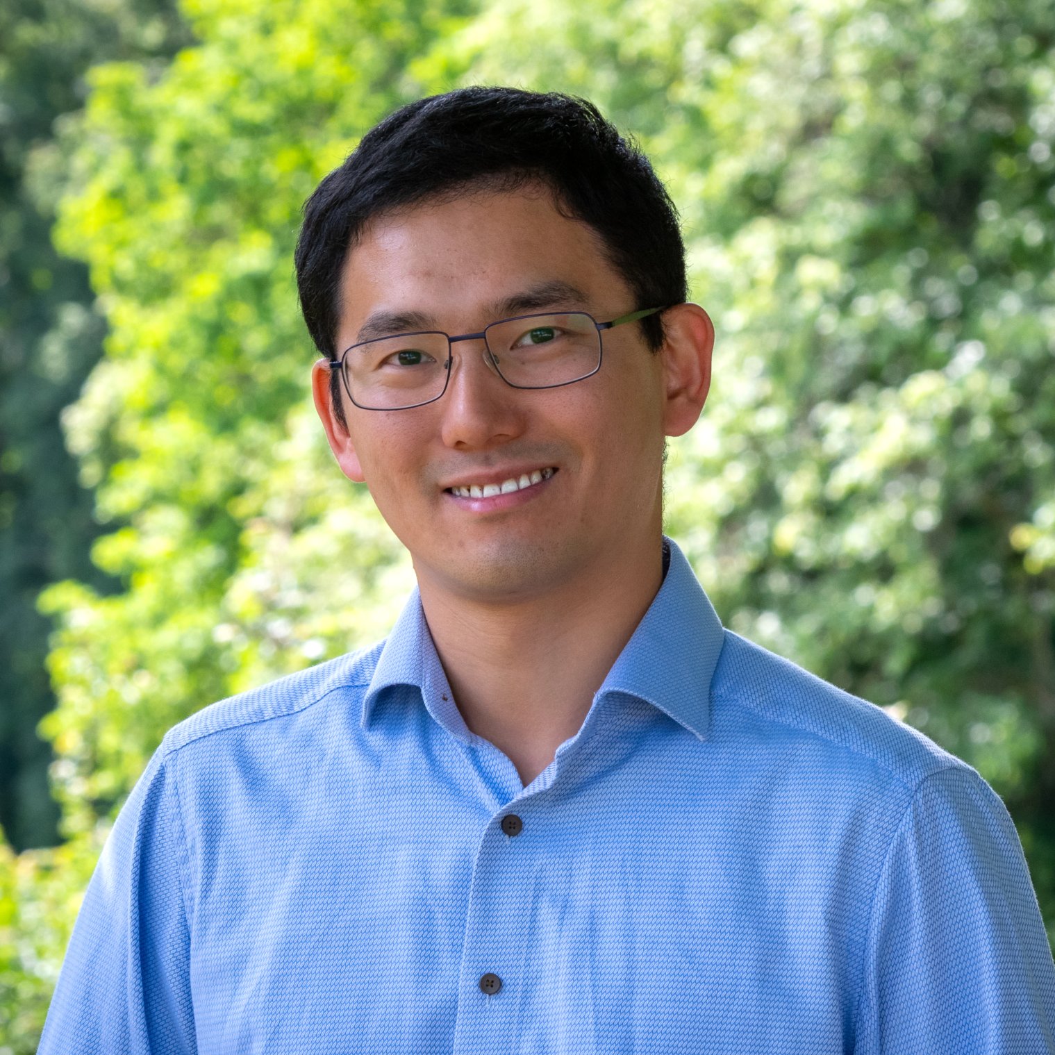 This image shows Dr. Tian Qiu